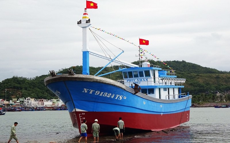 Fishing vessels