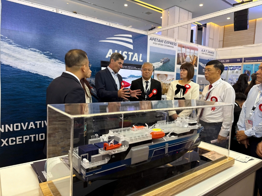 A “golden” opportunity for Vietnam’s maritime and shipbuilding industry